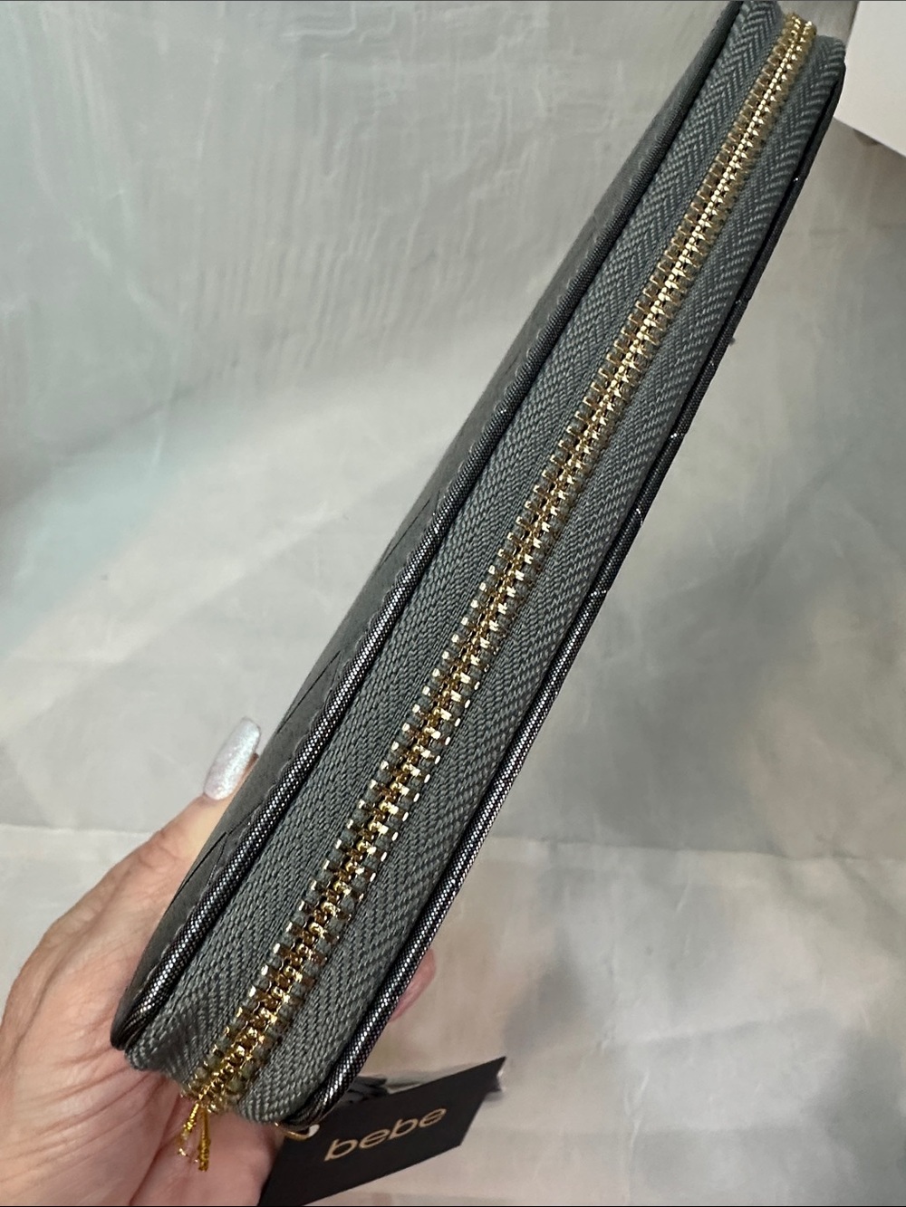 bebe Black Quilted Zip Wallet with Gold Hardware - Picture 4 of 6